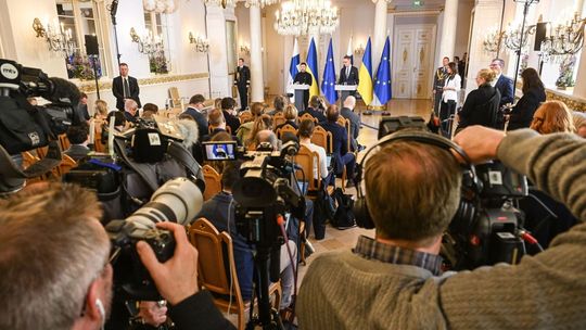 Putin złamał obietnicę daną Trumpowi. Zełenski oskarża