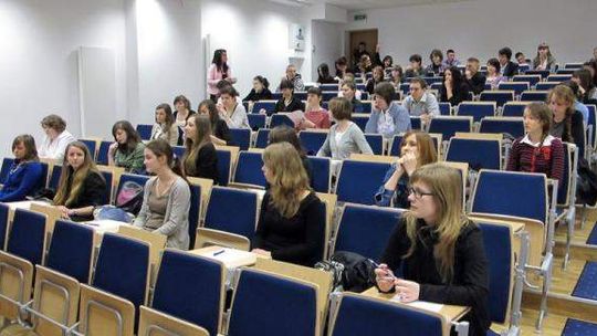 PWSZ w Zamościu otwiera nowy kierunek: logistyka