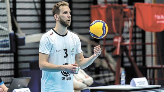 PZL Leonardo Avia Świdnik pozyskała czterech siatkarzy