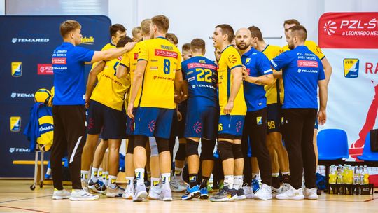 PZL Leonardo Avia Świdnik zwycięska po kolejnej pięciosetowej potyczce