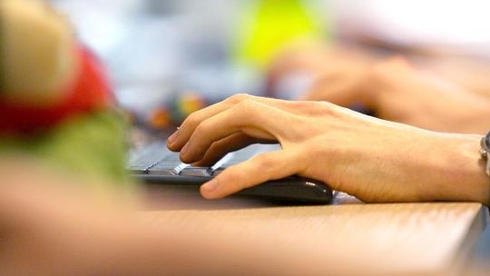 Rabin i biskup spotkali się w Lublinie. Ukazał się artykuł nawołujący do morderstwa