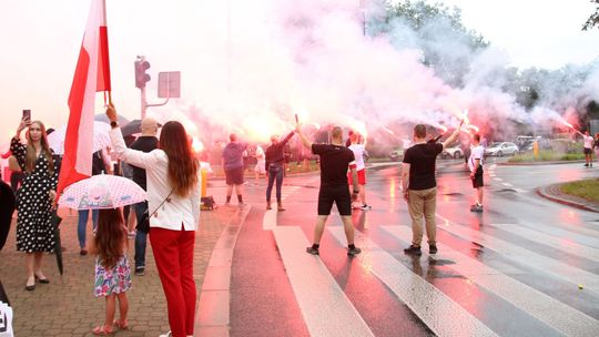 Race i syreny. Puławianie wspomnieli godzinę "W"