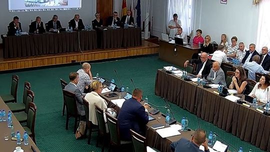 Rada Miasta Zamość poparła abp. Marka Jędraszewskiego. Jak głosowali radni?