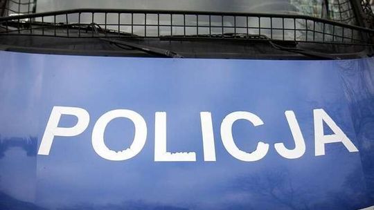 Radiowóz zderzył się z samochodem. Wypadek na rondzie przy ul. Zana