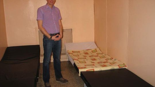 Radna chce żeby pijanych do izby wprowadzać tylnym wejściem. "Żenujące widoki"