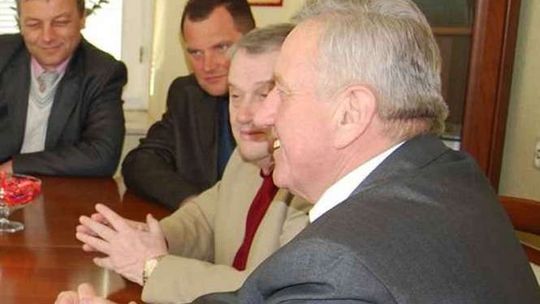 Radni chcą odwołać starostę. "Zarzuty to czystej wody demagogia"