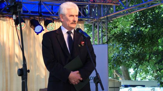 Radni obniżyli pensję wójtowi o ponad 30 proc. "To wygląda na polityczno-osobistą zemstę"