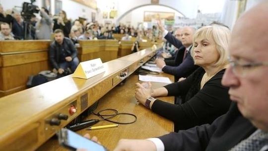 Radni PiS kontra UE. Chcą żeby ich sprzeciw był stanowiskiem całej Rady Miasta