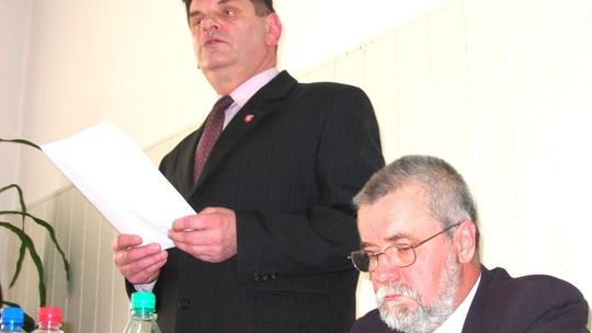 Radni Szczebrzeszyna dali burmistrzowi podwyżkę