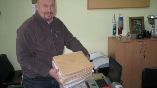 Radni zamienią sterty papieru na tablety? Nie wszyscy chcą