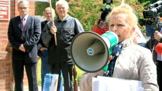 Radni zatrzymają zwolnienia w szpitalu? "Mam nadzieję, że dyrektor w końcu z nami porozmawia"