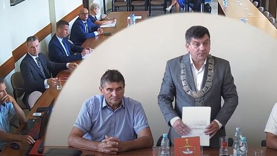 Radni zbojkotowali sesję. Gmina wójta wybierze dwa razy