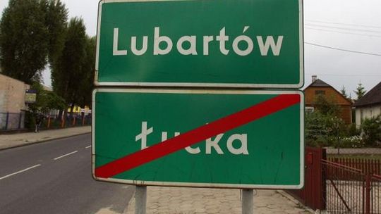 Radni zbudowali domy pod miastem. Stracą mandaty?