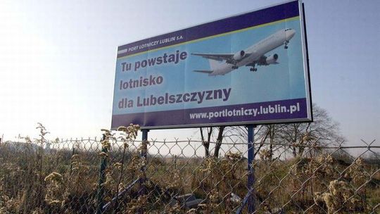 Radny chce, żeby Lublin wchłonął giełdę w Elizówce i Lotnisko w Świdniku