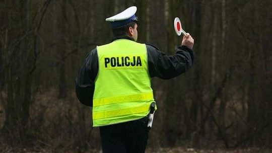 Radny kierował po alkoholu i uciekł z miejsca kolizji?