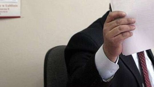 Radny nie odzyskał mandatu. Stracił, bo tak naprawdę nie mieszkał w gminie