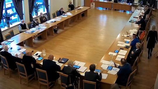 Radny o lokatorach: Bezrobocie i utrzymywanie się z socjalu wielopokoleniową tradycją