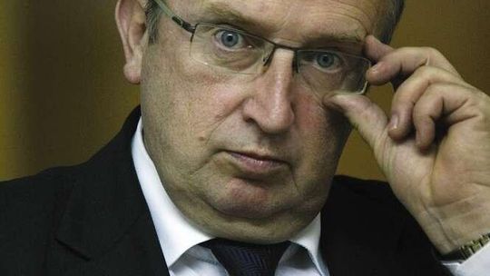 Radny PiS nadal szuka pracy. Dlaczego rządowa agencja nikogo nie wybrała?