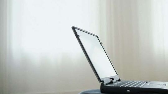 Radny wypowiada wojnę internetowym hejterom