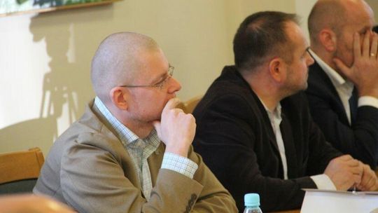 Radny z Białej Podlaskiej narzeka na "autopromocję" prezydenta