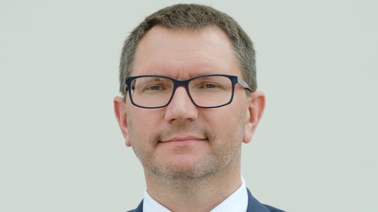 Radny z Kraśnika przechodzi do Hołowni