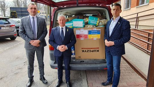 Radny zaproponował zbiórkę pieniędzy dla uchodźców. Na sali zapadła cisza