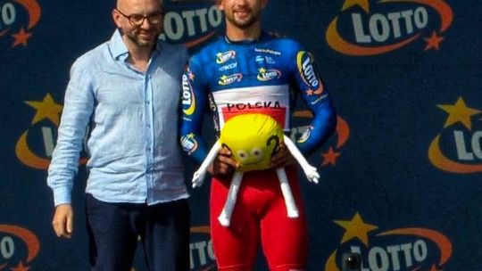 Radosław Frątczak z koszulką na Tour de Pologne