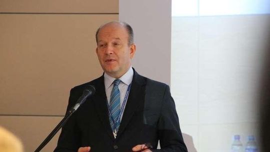 Radziwiłłowie uhonorowani, ale nie obyło się bez "dymu" na sesji