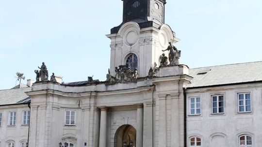 Radzyń Podlaski: Cenne pałacowe rzeźby będą odnowione 