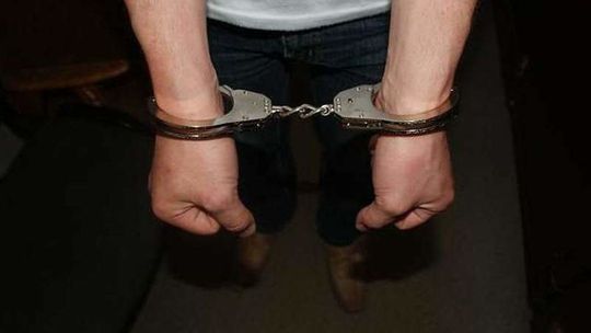 Radzyń Podlaski. Grozi im 12 lat więzienia za awanturę pod wiejskim sklepem