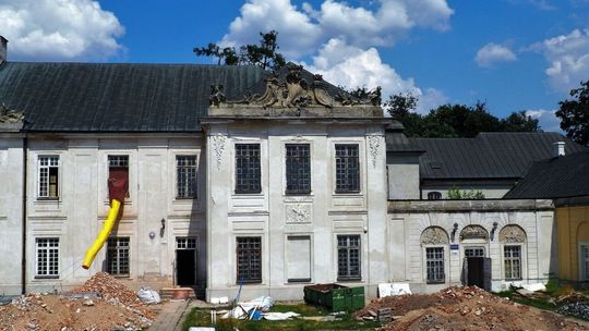 Radzyń Podlaski: Pałac Potockich remontowany szybko, Rynek wolniej 