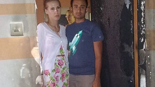 Rasiści podpalili mieszkanie Hindusa w Białymstoku (zdjęcia)