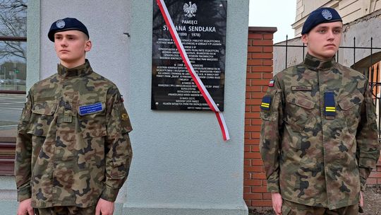 Ratował Żydów, pomagał najsłabszym. Stefan Sendłak ma swoją tablicę w Zamościu