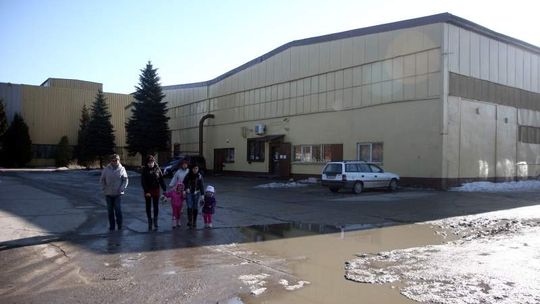 Ratusz ponownie bada wniosek ws. zakładu utylizacji opon. Będzie opinia biegłego