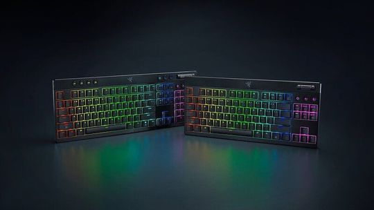 Razer BlackWidow V4 Low-profile: Niskoprofilowe klawiatury dla graczy