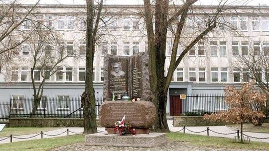 Reforma edukacji. Nowe liceum przy ul. Lipowej