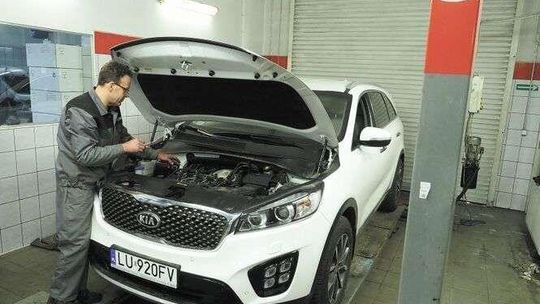 Regularny serwis samochodu zawsze się opłaca