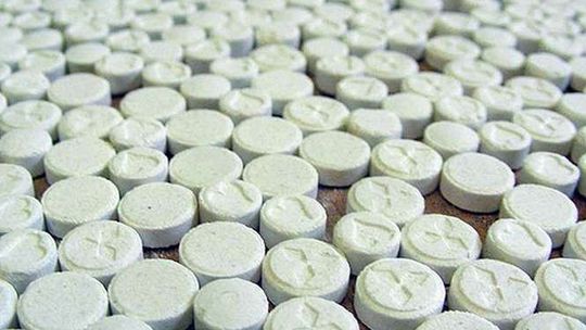 Rejowiec: Odpowiedzą za posiadanie mefedronu, marihuany i ekstazy