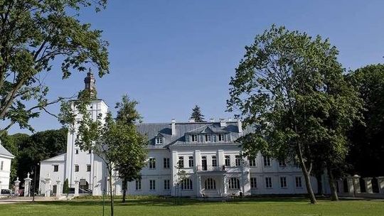 Rekordowa nadwyżka budżetowa w Białej Podlaskiej. Co miasto zrobi z pieniędzmi?