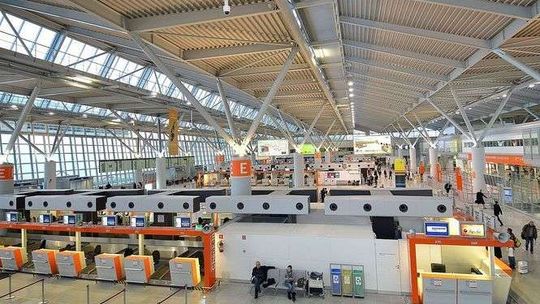 Rekordowe wyniki polskich lotnisk. Więcej o 34 mln pasażerów
