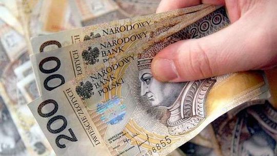 Rekordziści 500 plus. Jedna rodzina dostanie nawet 5,5 tys. zł