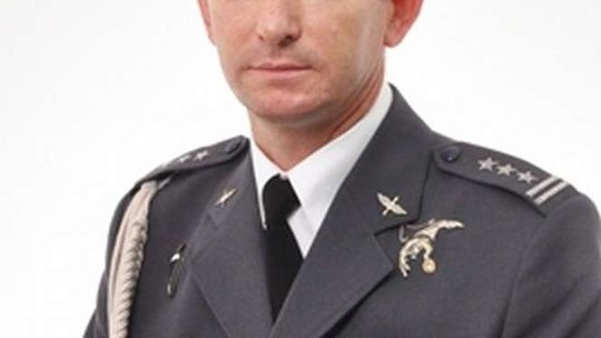 Rektor „Szkoły Orląt” z generalskimi szlifami