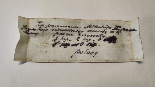 Relikty sprzed ponad stu lat znalezione podczas prac konserwatorskich