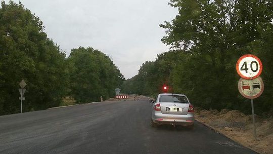 Remont kosztował 89 mln zł. Znikły wahadła, droga 835 prawie gotowa