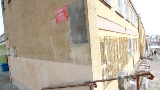 Remont przy ul. Podwale: Jak nie błędy formalne, to podejrzenie fałszerstwa