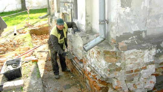 Remont zabytkowego kościoła w Wojsławicach dzięki unijnym funduszom