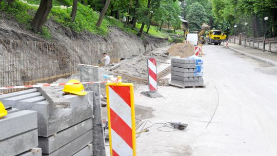 Remonty ulic w Chełmie. Utrudnienia dla kierowców i pieszych