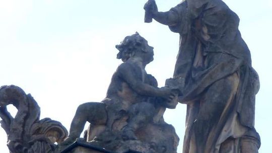 Renowacja w samą porę. Rzeźby Redlera odzyskają blask