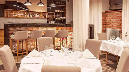 Restauracja Trzy Romanse i Cafe Souvenir