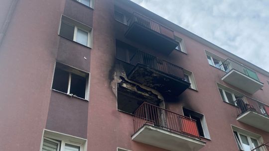 Robert skoczył. Aż łupnęło – relacje świadków z nocnego pożaru w Lublinie [zdjęcia]